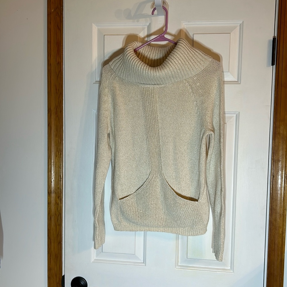 B.Moss Women’s Cowl Neck Pull over Sweater Size Lg-EUC